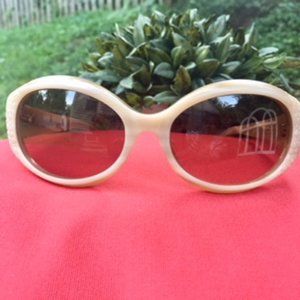 CAROLINA HERRERA H704 Cream/Horn Women Sunglasses